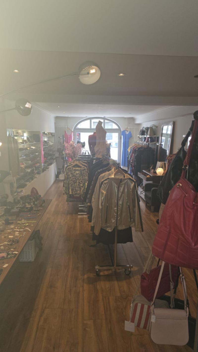 A saisir! Arcade pignon sur rue de 65m2 (4)