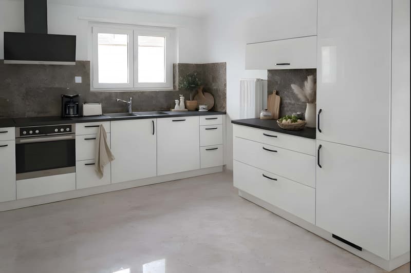 Bell'appartamento di 3 locali con cucina abitabile (5)