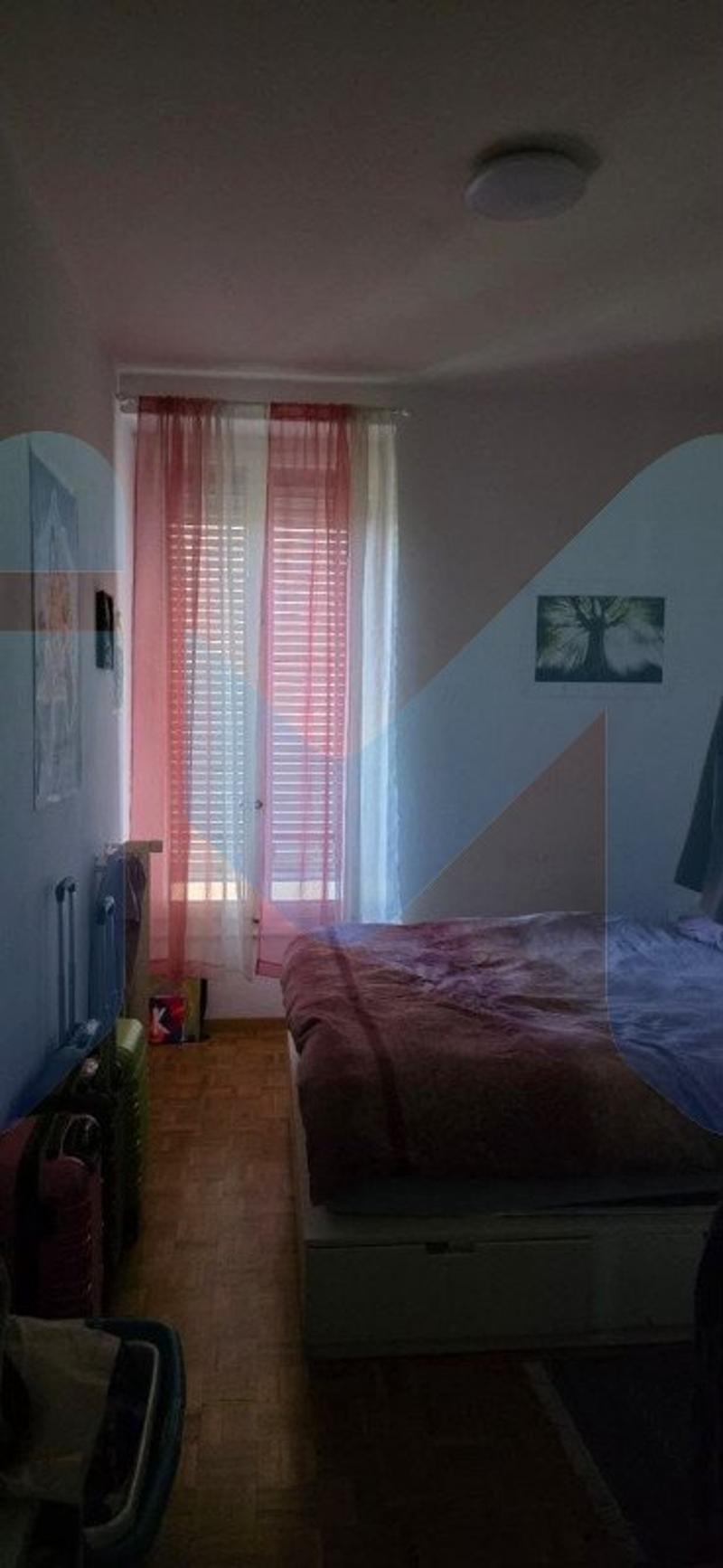 Appartamento di quattro locali al 3° piano situato a Carouge 1227 (5)