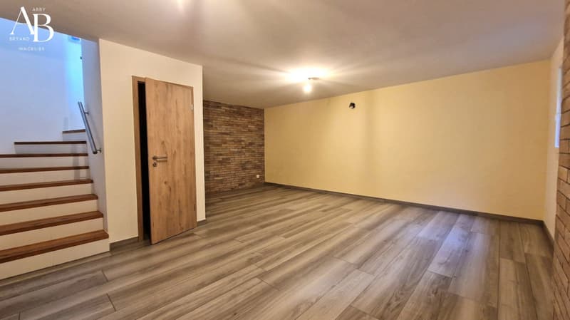 Exclusive: Contemporary and family-friendly villa, 12 minutes from Nyon (10)