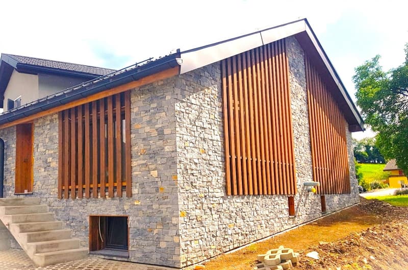 CASA DI CHARME ECOLOGICA NUOVA CON GIARDINO, PARCHEGGI E BELLA VISTA (1)