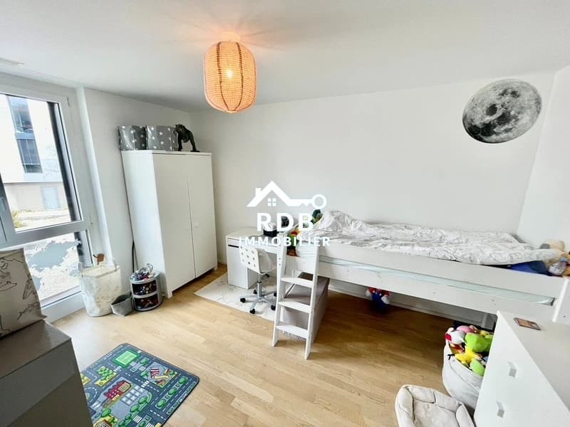Appartement lumineux de 3.5 pièces situé au Mont-sur-Lausanne. (5)