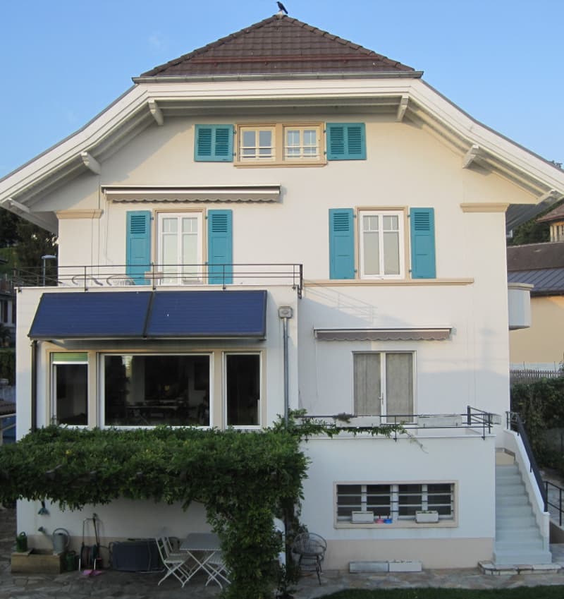 Very beautiful rental house from the 30s, 3 apartments, 582 m2 land (1)
