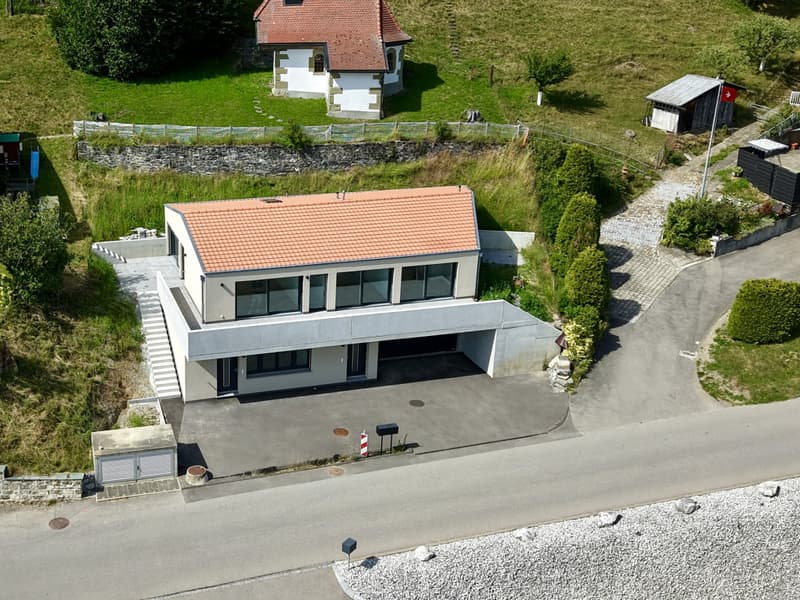 Villa neuve avec unité indépendante et vue dégagée sur les Préalpes - Senèdes (1)