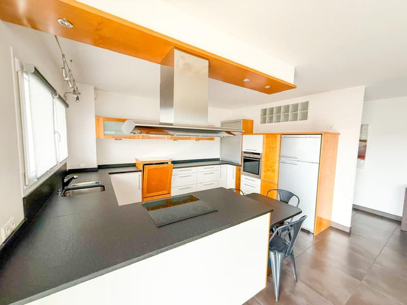 In Frankreich, Village-Neuf: Die 4-Zimmer-Premium-Wohnung mit einzigartigen Leistungen (2)