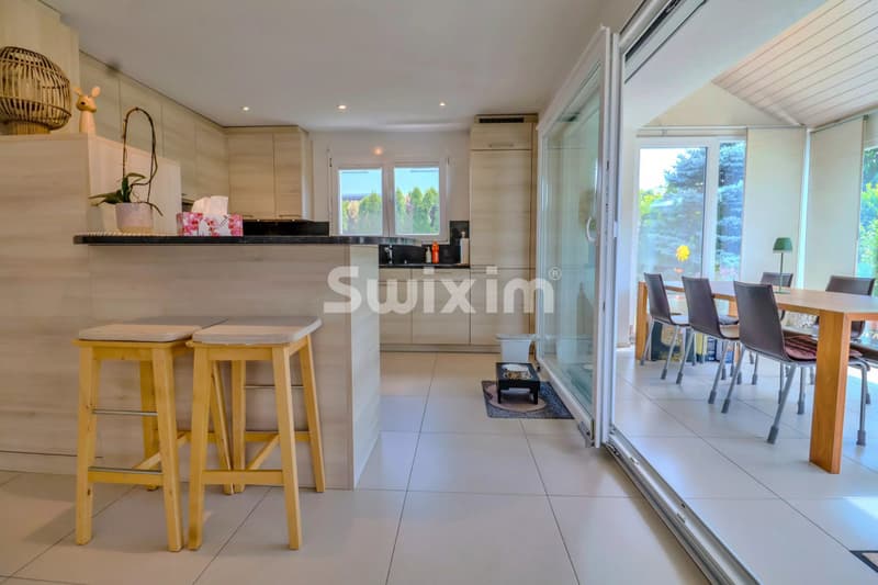 Exclusivity! Single-family house in a residential area! (4)