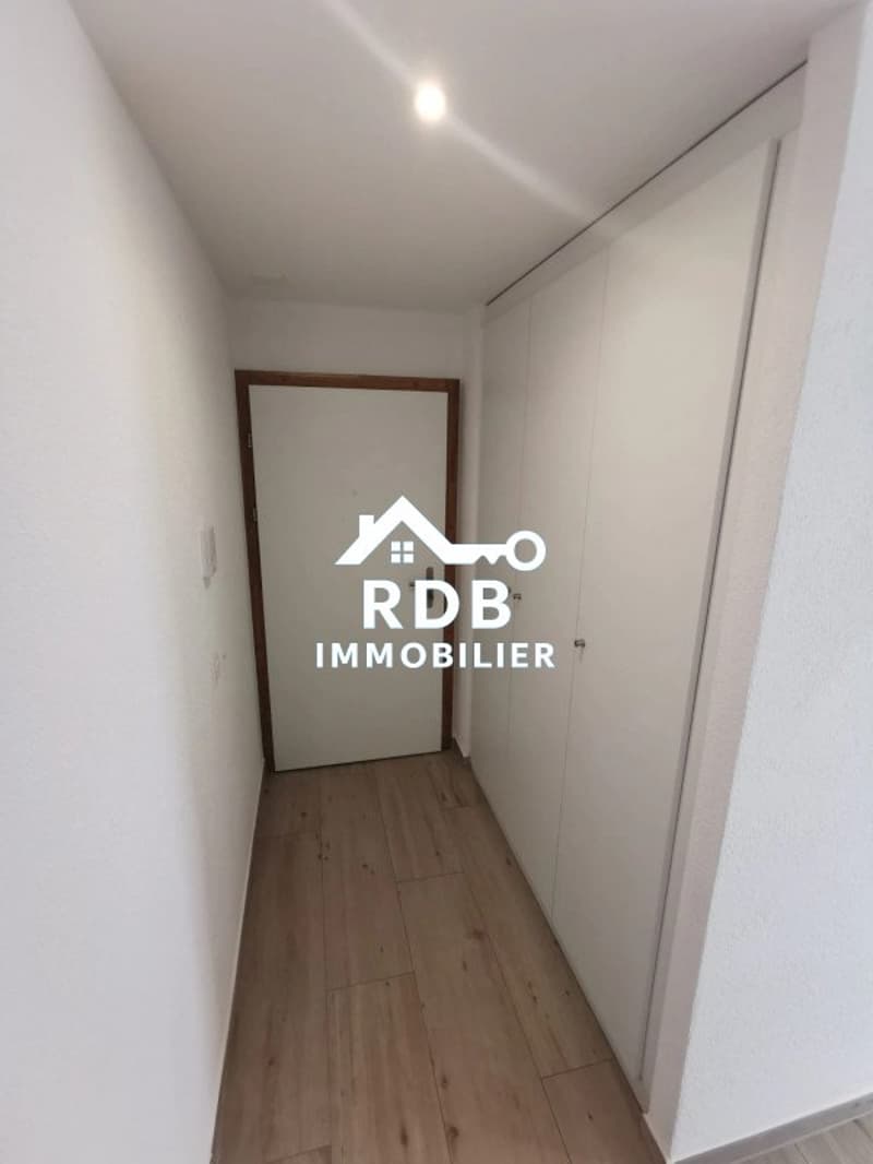 Appartamento / condominio con 1 camera da letto e 1 bagno (2)