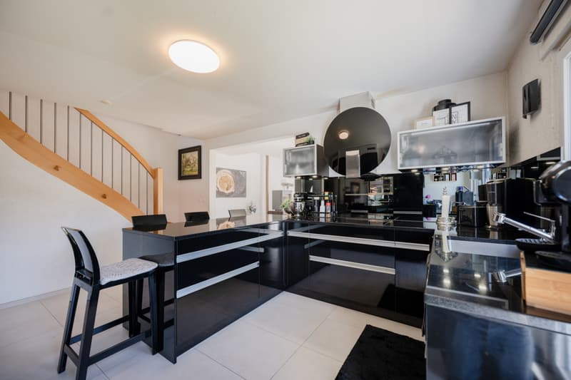Rare opportunity: Family semi-detached house with 5.5 rooms (3)