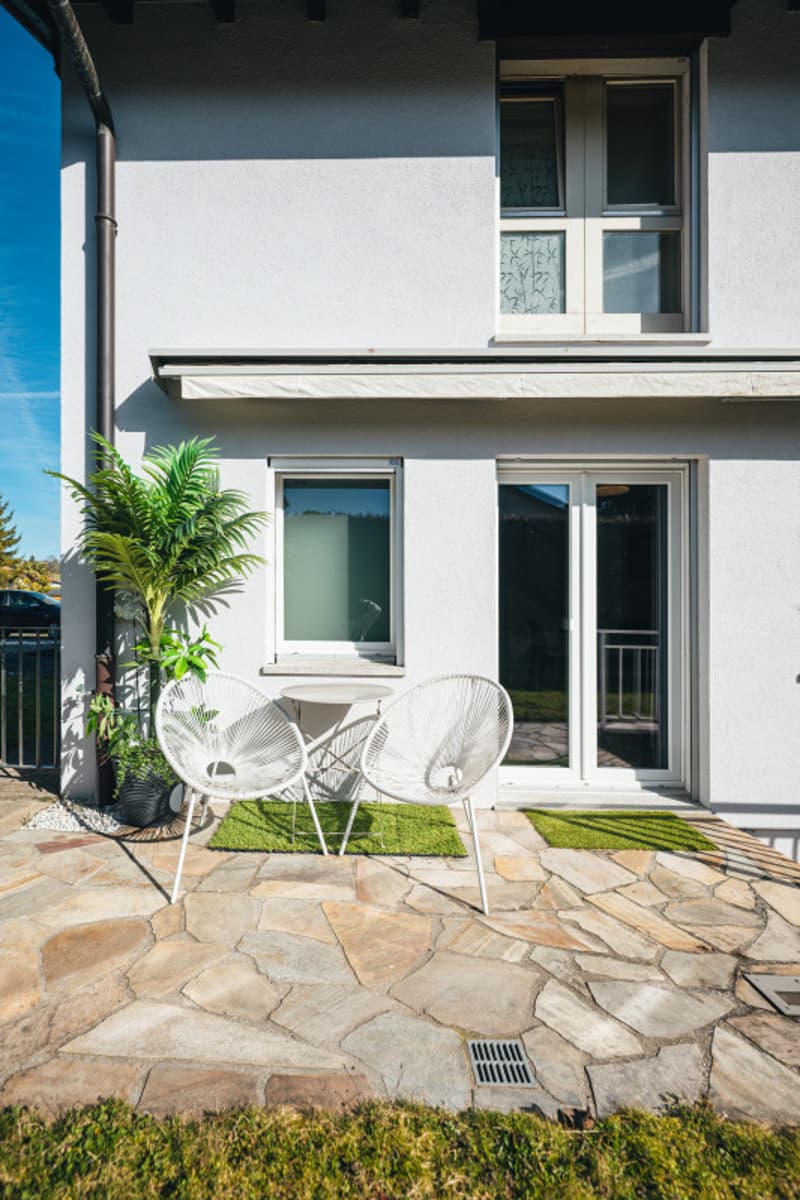 Rare opportunity: Family semi-detached house with 5.5 rooms (1)