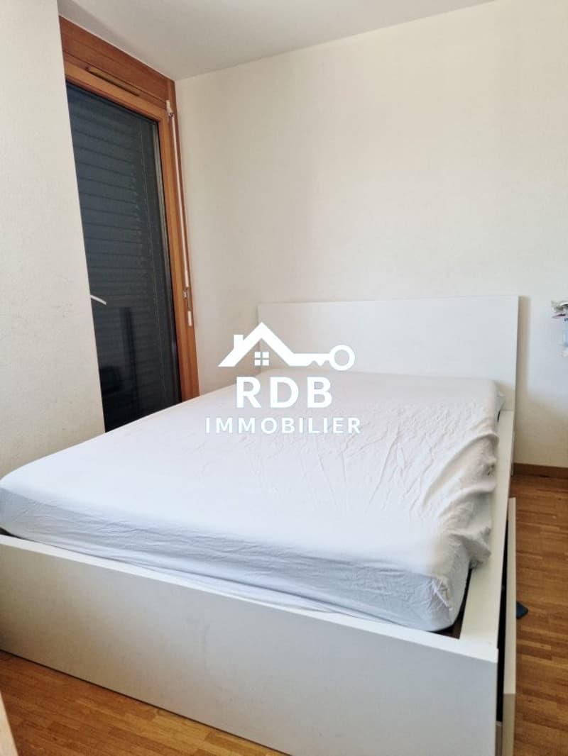 5-room apartment on the 1st floor located in Le Grand-Saconnex 1218 (8)