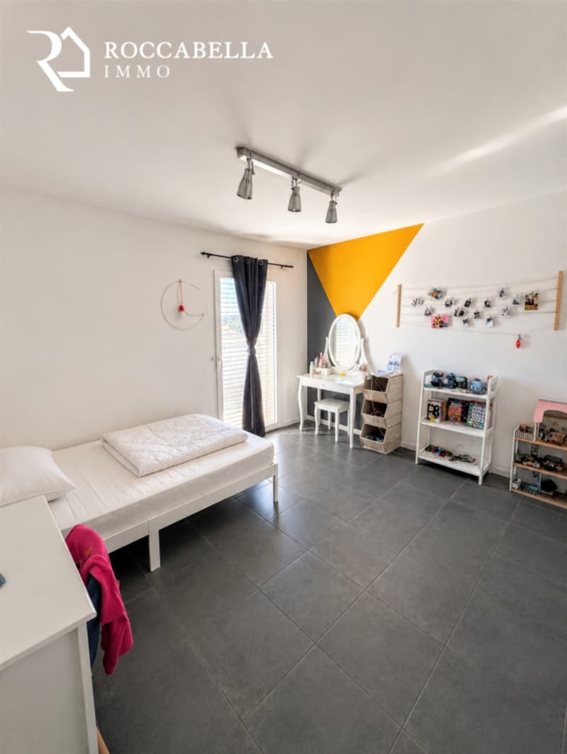 Unglaubliches 4-Zimmer-Apartment in La Chaux-de-Fonds! (7)