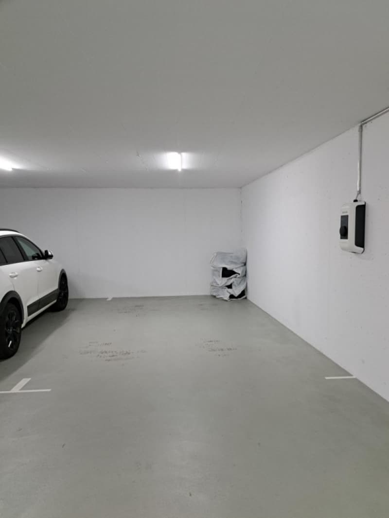 Garage avec bornes