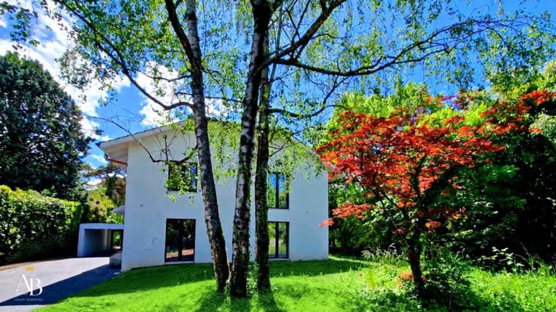 Elégante Villa familiale proche du lac et des plages de Collonge-Bellerive (10)