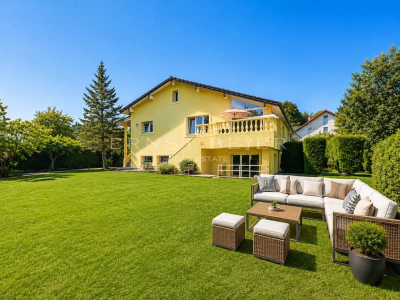 EXCLUSIVITE - Spacieuse maison familiale avec jardin, terrasses à Founex (2)