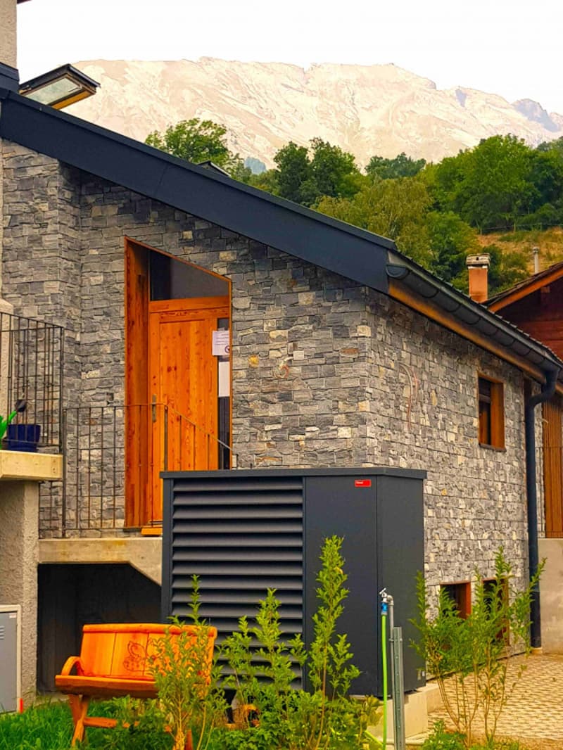 Maison neuve contiguë de 3,5 pièces, 2 parkings et 1 cave (2)