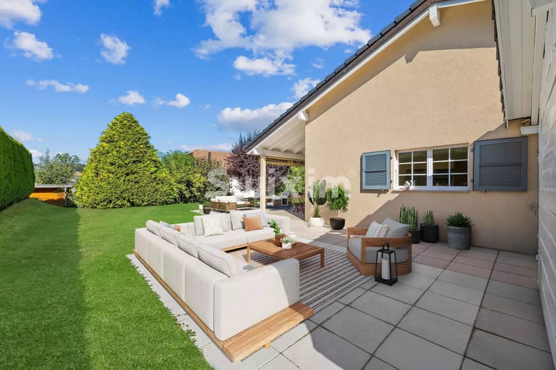 Exceptionnelle Villa de 6.5 pièces ! Volumes spacieux et jardin, vivez entre Lac (1)