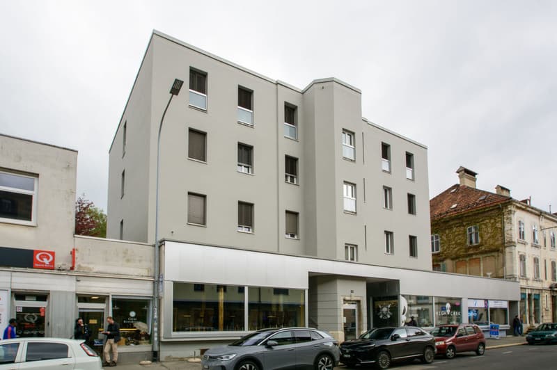 Immeuble mixte avec un rendement de 6,02 % au centre de La Chaux-de-Fonds (1)