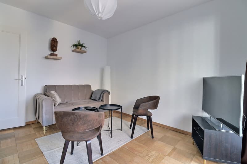 Magnifique 3.5 pièces entièrement meublé aux acacias avec terrasse (3)