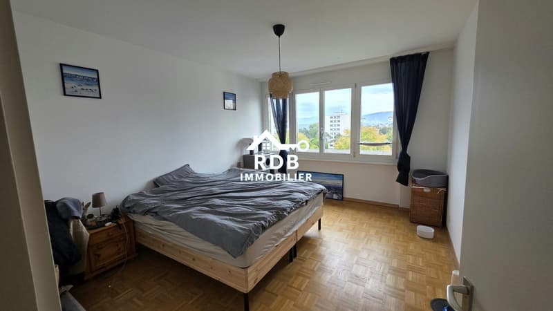 Appartement de 3 pièces au 7ème étage situé à Versoix 1290 (4)