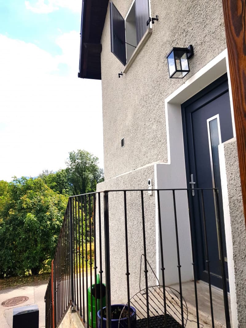 MAISON DE CHARME ÉCOLOGIQUE NEUVE AVEC PETIT JARDIN, 2 PARKINGS, BELLE VUE (1)