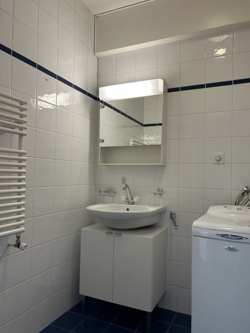 Grand 3 pièces avec balcon aux Eaux-Vives (11)
