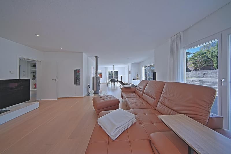 Exclusivité - Propriété coup de coeur, villa individuelle au calme (4)