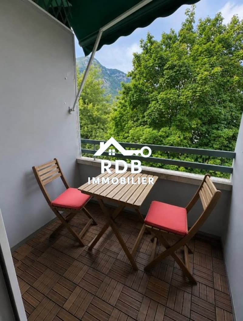 Appartement de 2,5 pièces au 4ème étage situé à Veyrier 1255 (5)