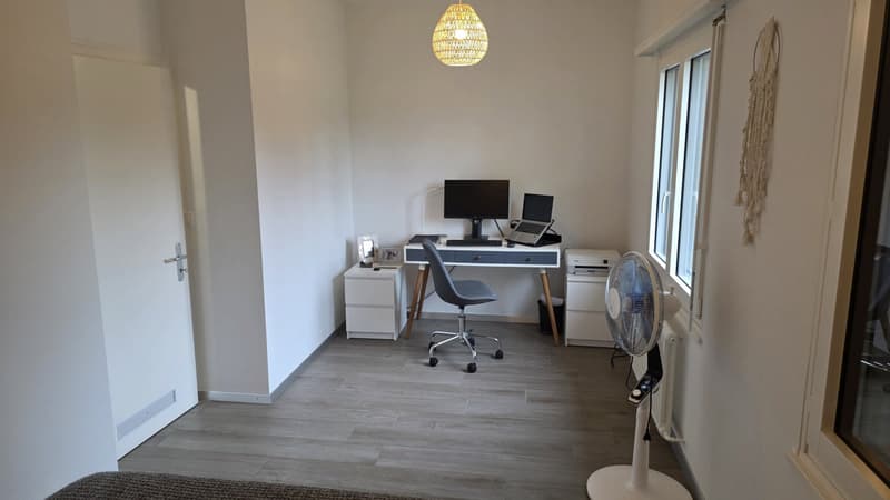 Rare-Villa 2 chambres à coucher avec piscine et jardin de 600m2 (11)