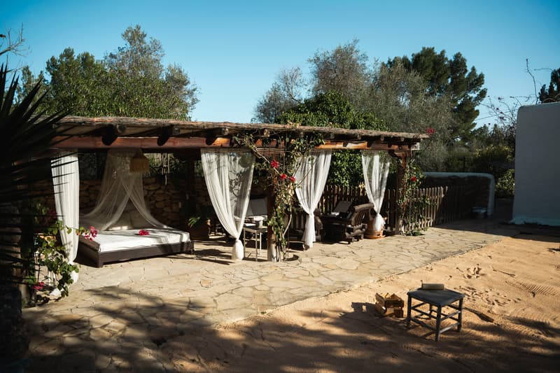 Pergola n2 vue densemble.jpg