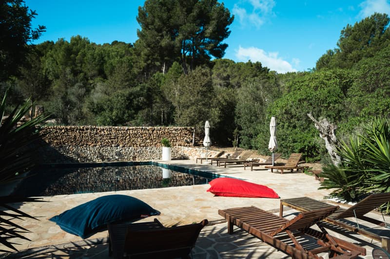 piscine avec terrasse.jpg