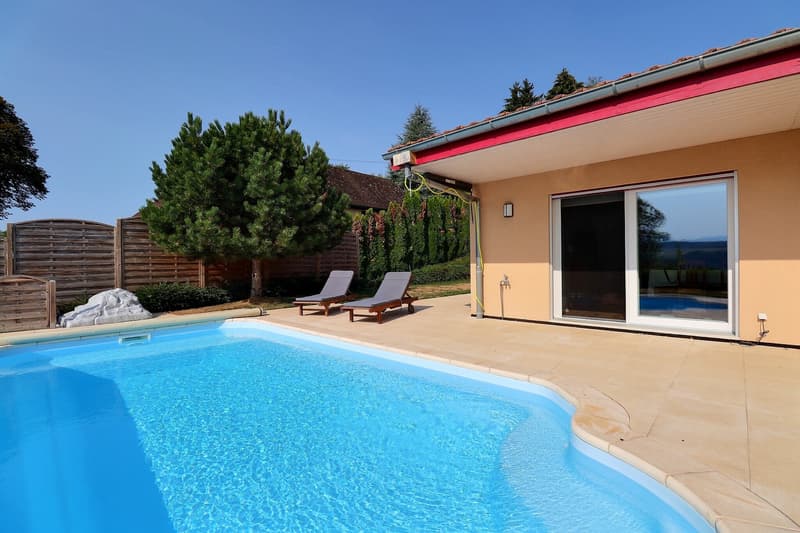 Zoom maison  piscine.jpg