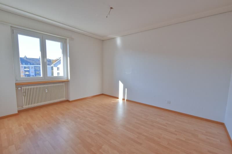 Appartamento soleggiato & luminoso con balcone in una zona tranquilla (5)