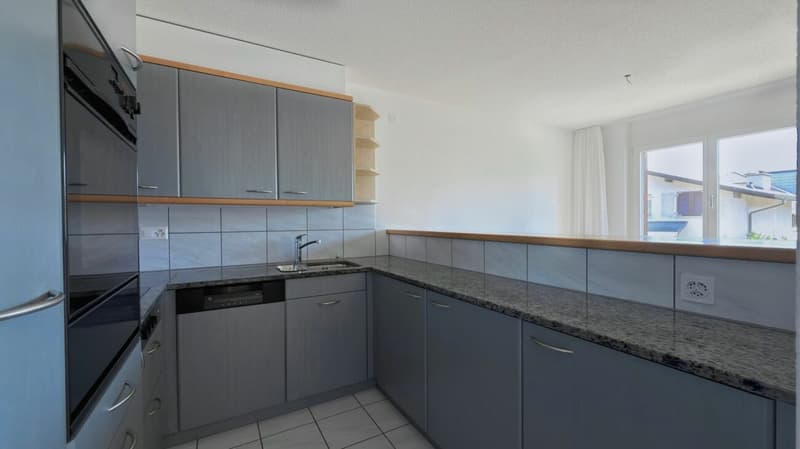 Helle und ruhige Wohnung mit Alpenblick und eigenem Wasch-/Hobbyraum (8)