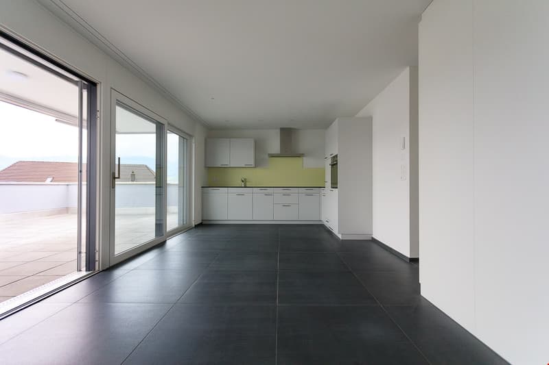 Appartamento moderno 3.5 locali in mansarda a Deitingen – disponibile per affitto da luglio 2026 (2)