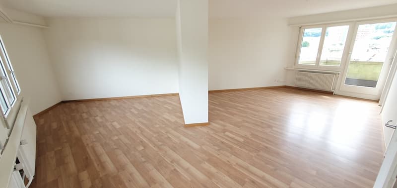 Incantevole appartamento mansardato di 1,5 locali con balcone e vista a Olten (3)