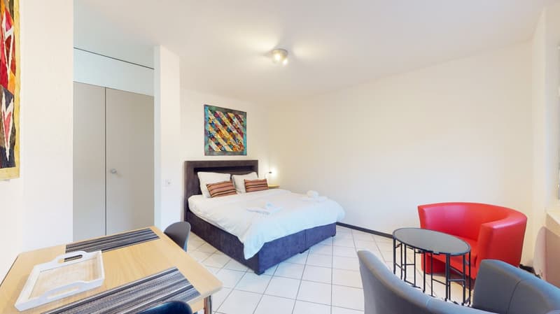 Studio spacieux dans un joli quartier à Sierre (5)