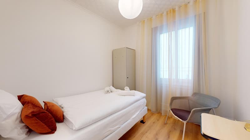 Charmant appartement au cœur de Sierre (16)
