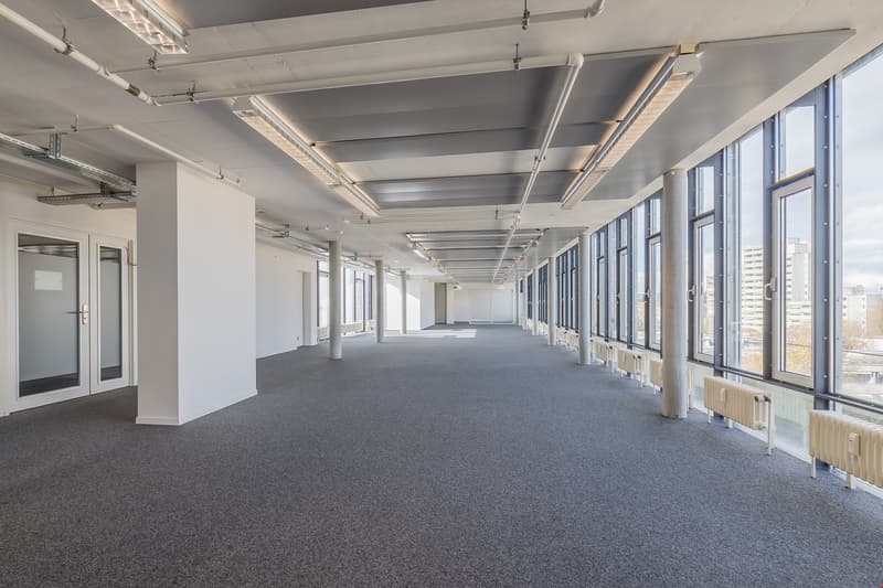 Votre espace commercial dans les combles (3)