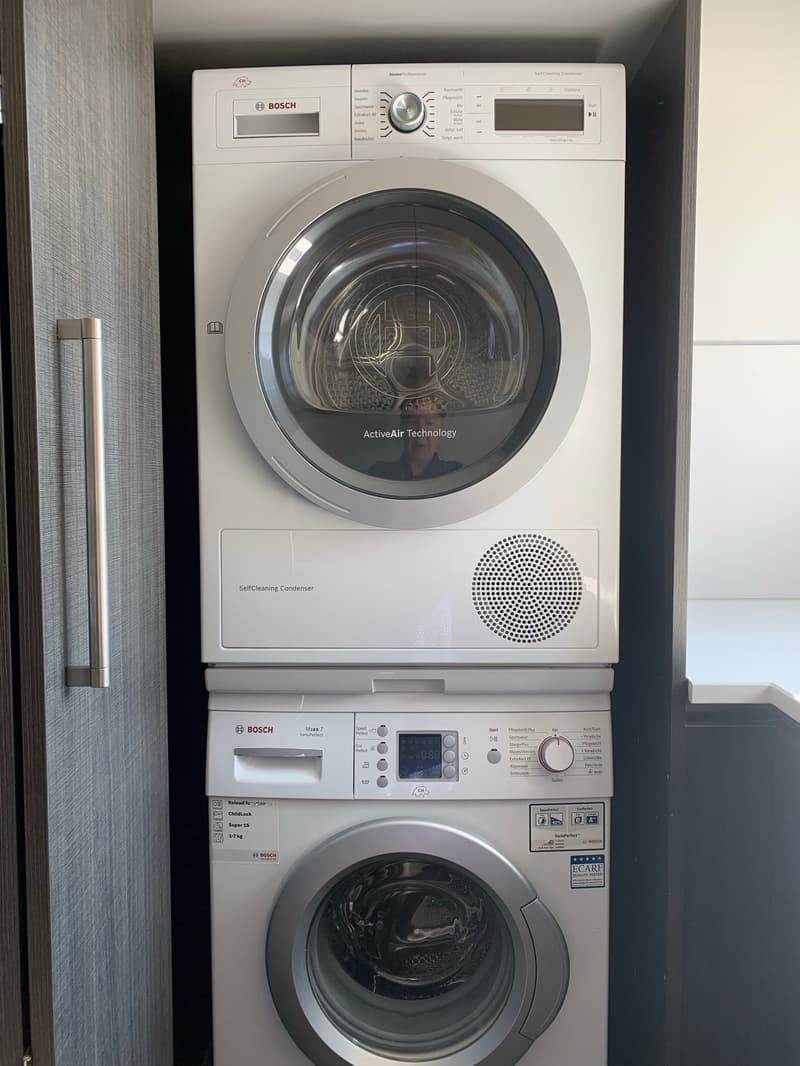 Charmant appartement 4 pièces dans un quartier calme de Biel (7)