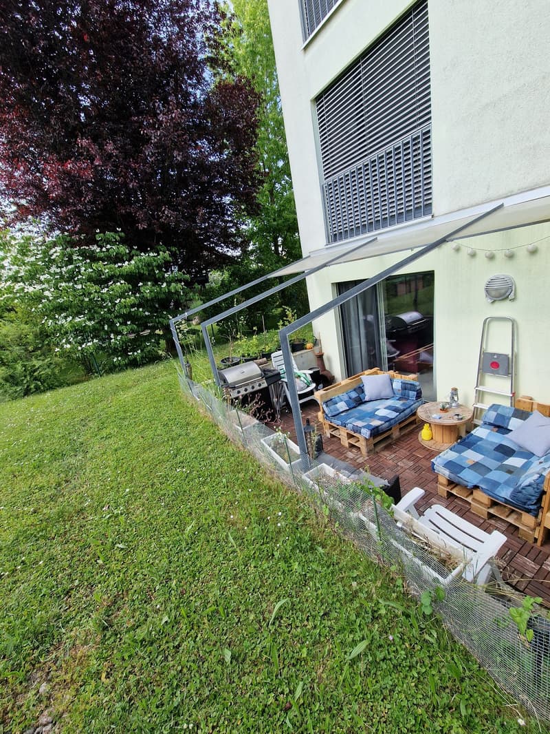 Appartement 2.5 pièces avec espace de séjour / y compris un espace de stationnement extérieur (7)