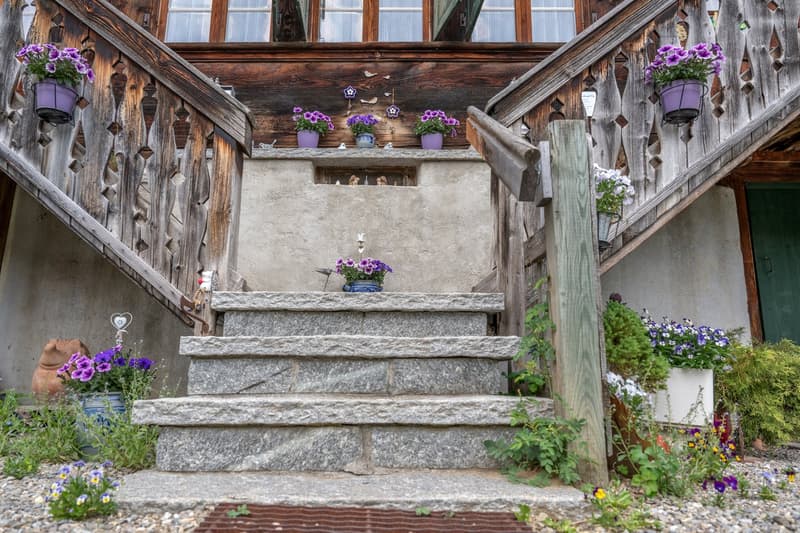 Gemütliches Chalet mit zwei Wohnungen (14)
