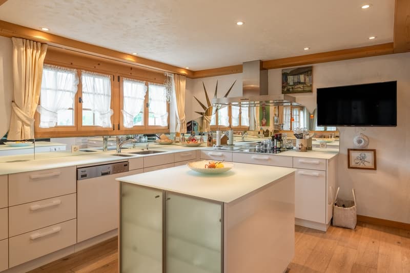Traditionelles Chalet an ruhiger Lage (5)