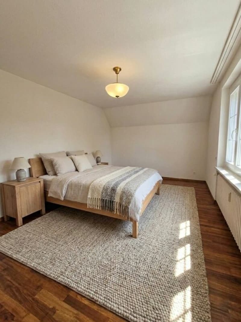 7 1/2 Zimmer-Landhaus mit über 1'000 m2 Grundstück und Erweiterungspotenzial (11)