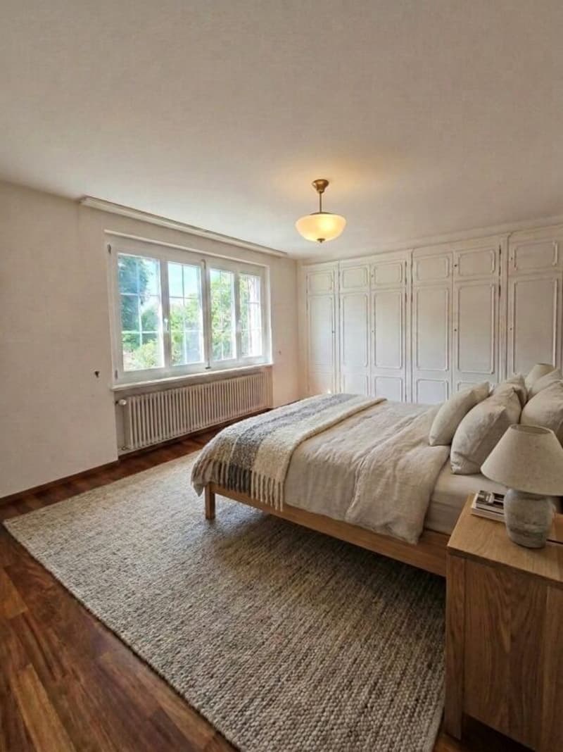 7 1/2 Zimmer-Landhaus mit über 1'000 m2 Grundstück und Erweiterungspotenzial (8)