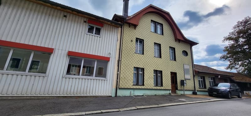 Zweizimmerwohnung hell und renoviert! (6)