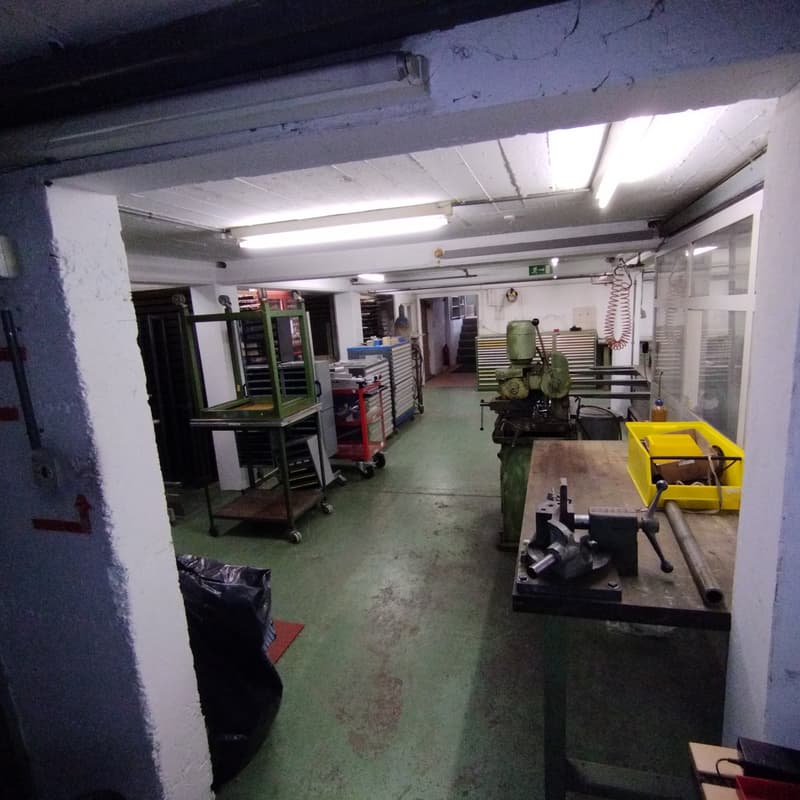 Locaux de stockage à louer (5)