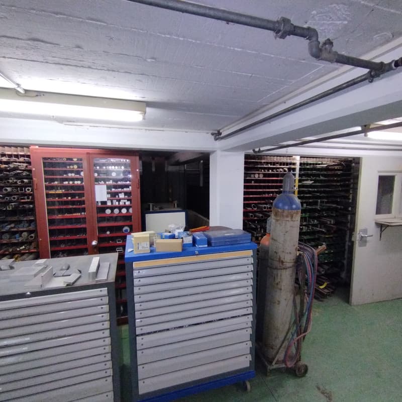 Locaux de stockage à louer (14)