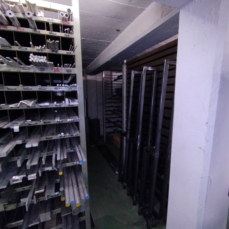 Locaux de stockage à louer (15)