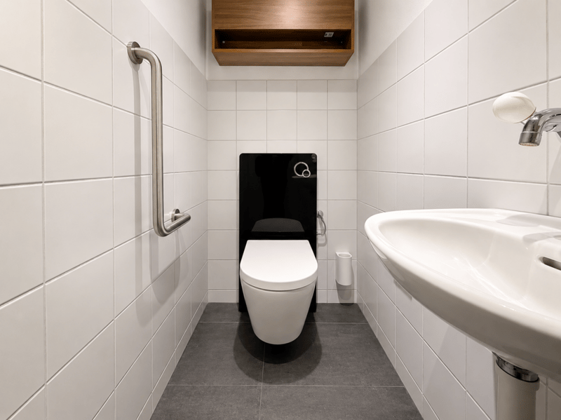 Separate Toilette