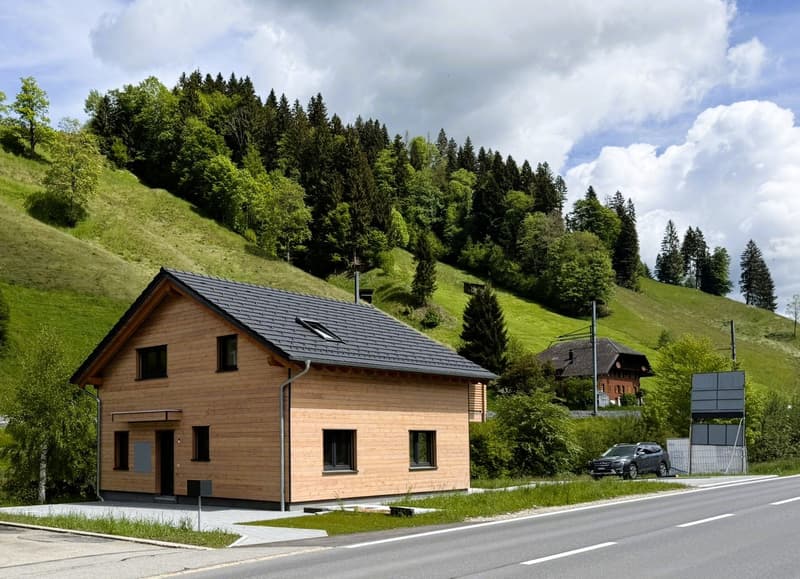 Modern single-family house in Wiggen, built to the Minergie standard, with large garden (8)